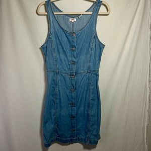 Levi’s denim button up dress